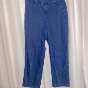 American Eagle straight leg chinos pants